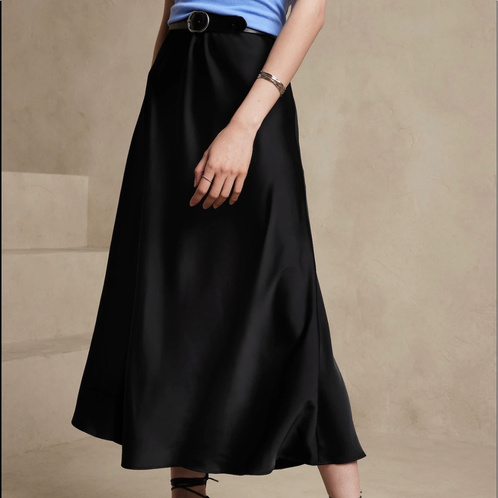 MIDI SLIP SKIRT BLACK SKIRT SIZE S